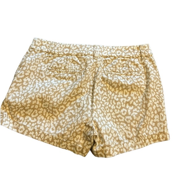 J. Crew | shorts | J. Crew tan leopard chino shorts Size 6 | animal print shorts - Picture 3 of 5